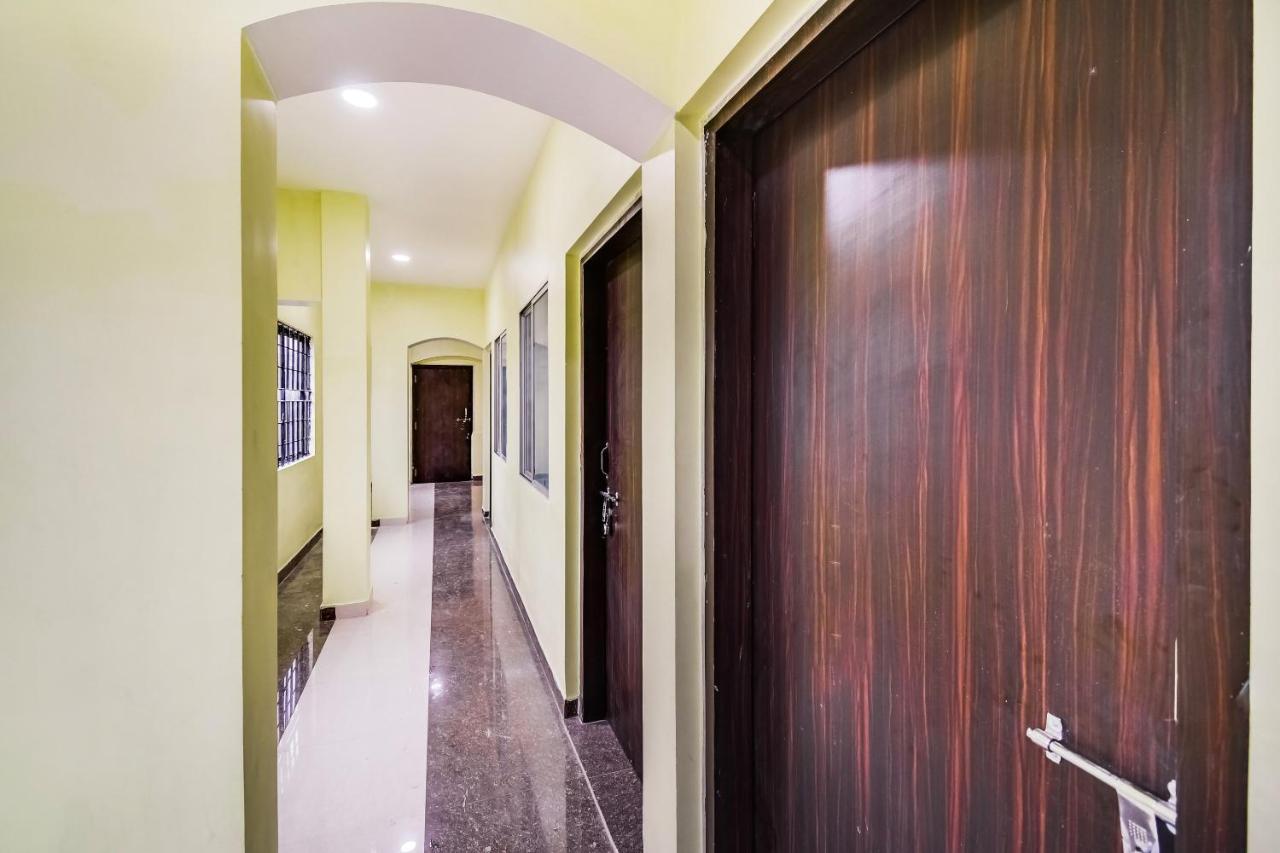 Oyo 60726 Hotel Vrindavan Bilāspur Εξωτερικό φωτογραφία